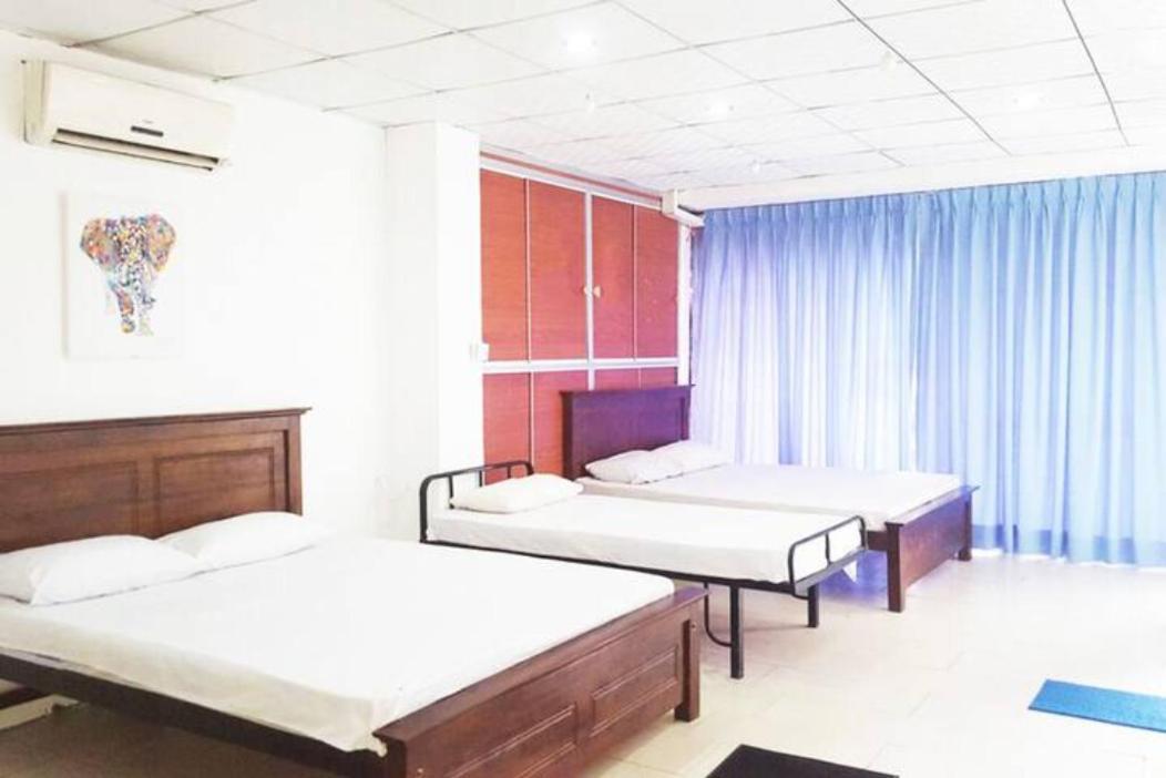 The Beehive Colombo Hotel Bagian luar foto