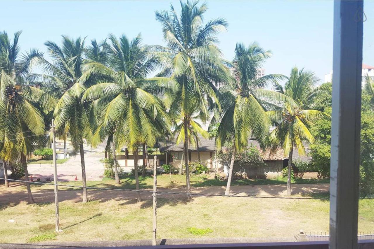 The Beehive Colombo Hotel Bagian luar foto
